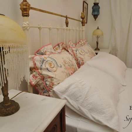 Sofi'S Suites Andros Экстерьер фото