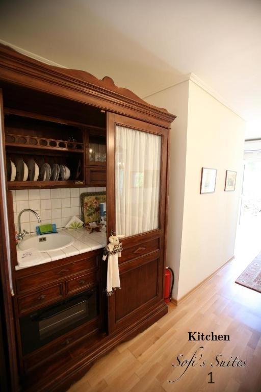 Sofi'S Suites Andros Экстерьер фото