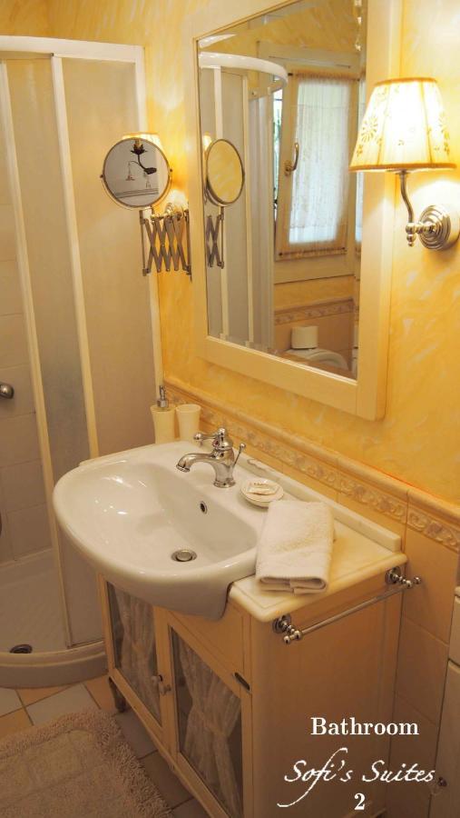 Sofi'S Suites Andros Экстерьер фото